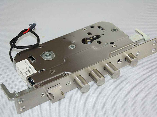 亭湖24小时上门开锁公司